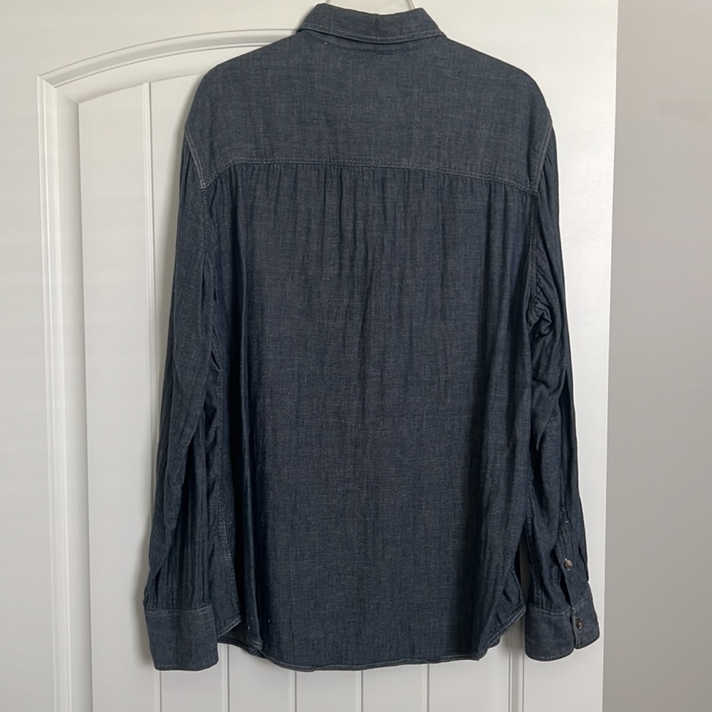 Mossimo Button Down - Picture 5 of 5